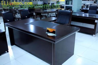 龍華觀瀾二手辦公用品回收指南 屏風、辦公沙發(fā)、空調(diào)、電腦等一站式服務